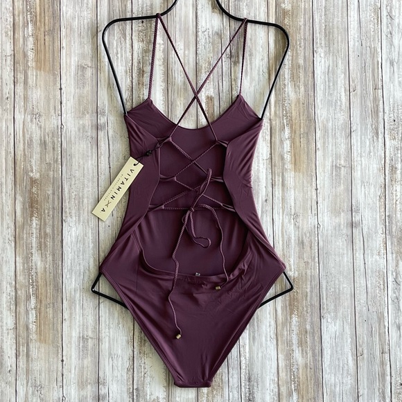 Vitamin A Swim JAYDAH One Piece - Picture 3 of 11